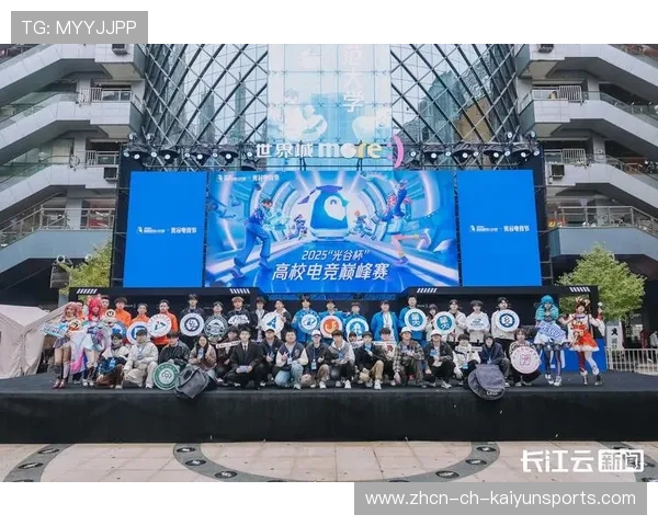 电竞少年短视频操作热度爆棚，电竞少年专题片